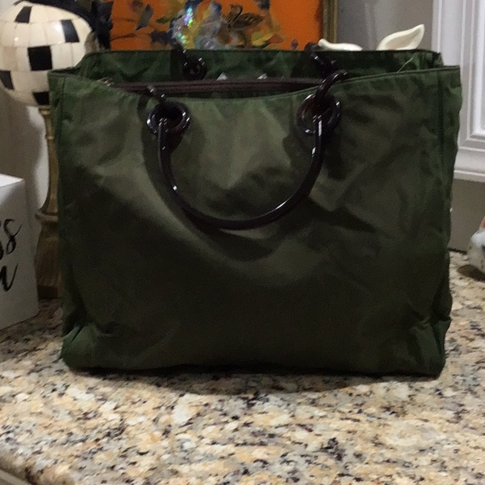 Prada Elegant Green Tote Bag